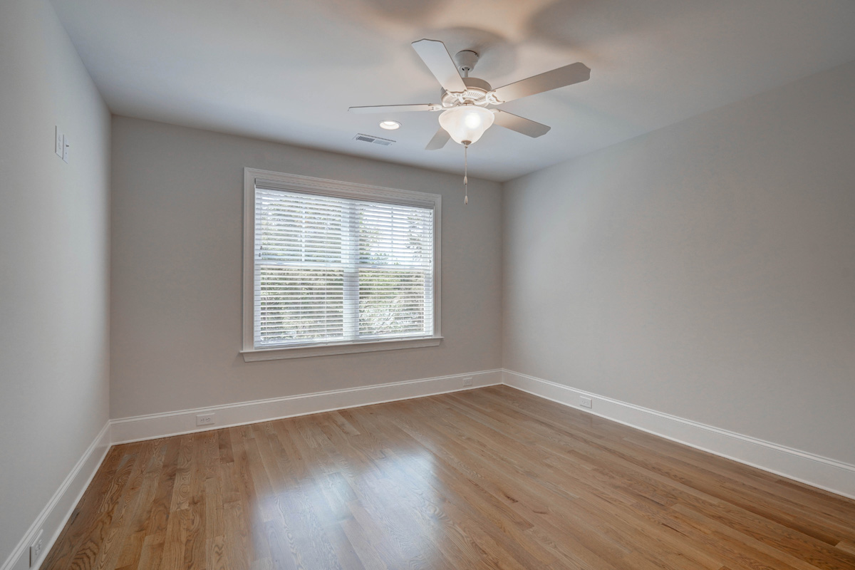 329RobinsonRD-bedroom3