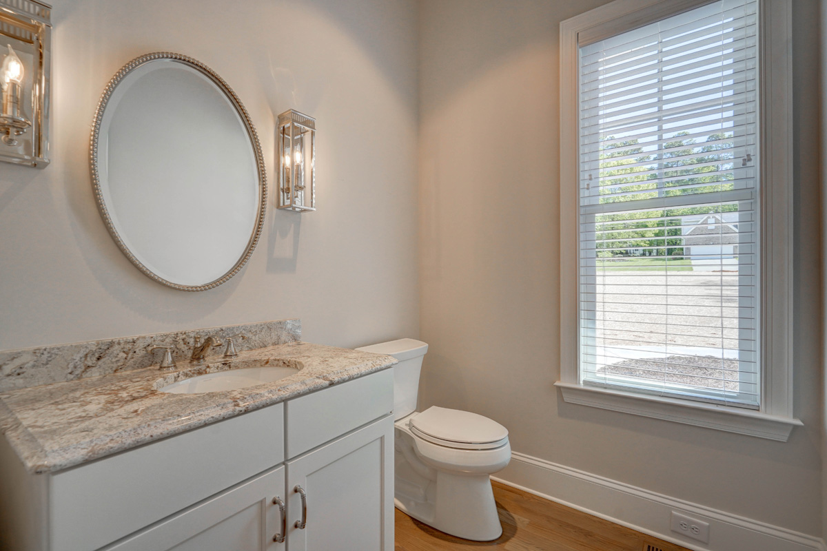 329RobinsonRD-half bath